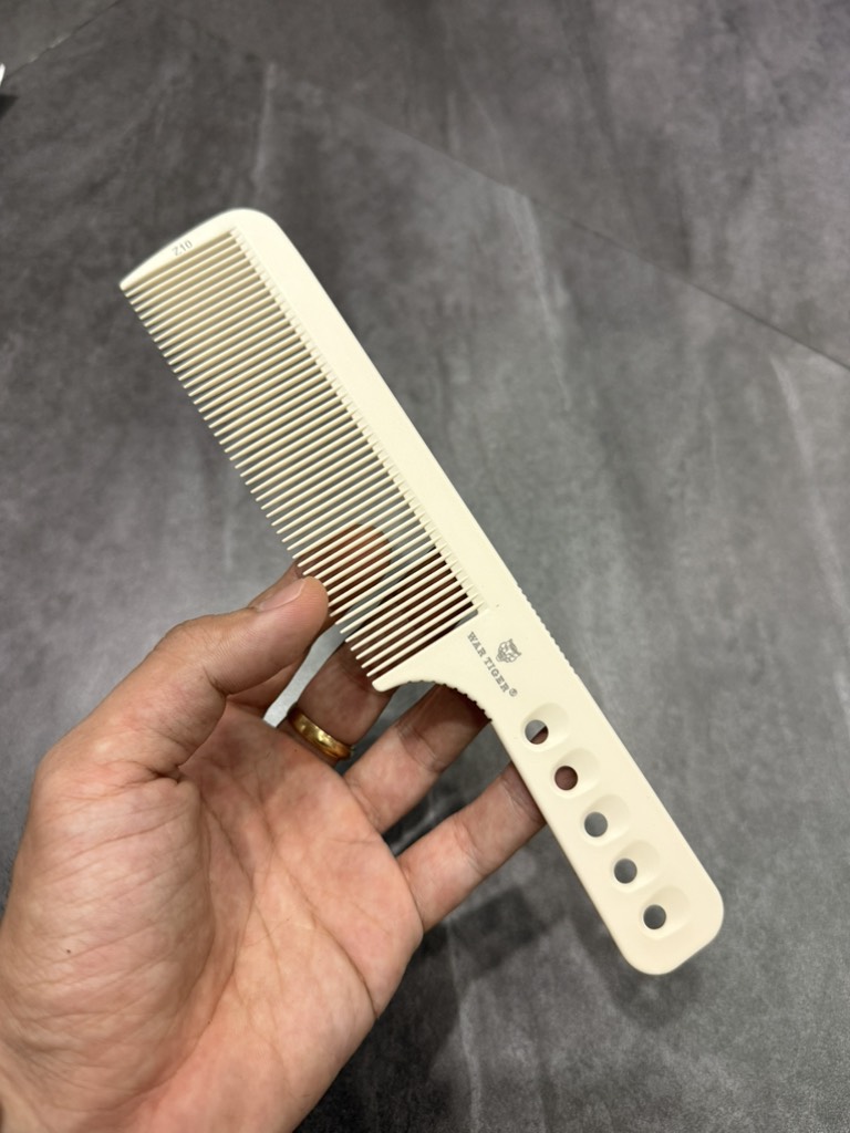 Lược Cắt Tóc Master - Lược Bản To Lược Kê