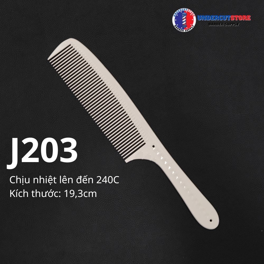 Lược JRL J203 đơn giản là sự lựa chọn số một cho những người chú trọng đến chất lượng và tiện dụng. Với khả năng chống gãy gập và độ bền cao, chiếc lược này sẽ giúp bạn tạo được kiểu tóc hoàn hảo mà không lo đau đầu về những vấn đề về lược tóc.