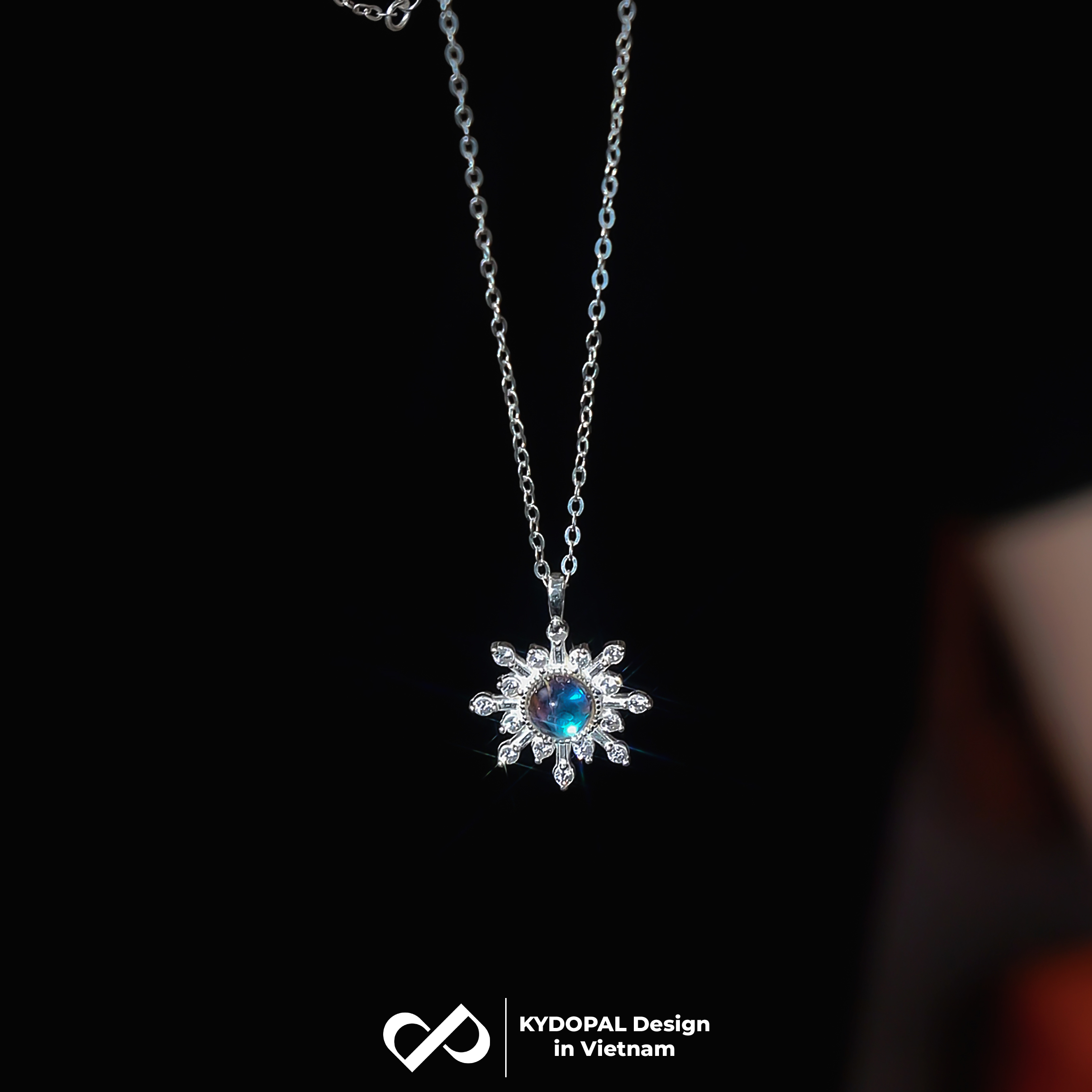 Dây chuyền bạc nữ KYDOPAL vòng cổ mặt trời đá moonstone đổi màu lấp lánh - PAL9C3C48