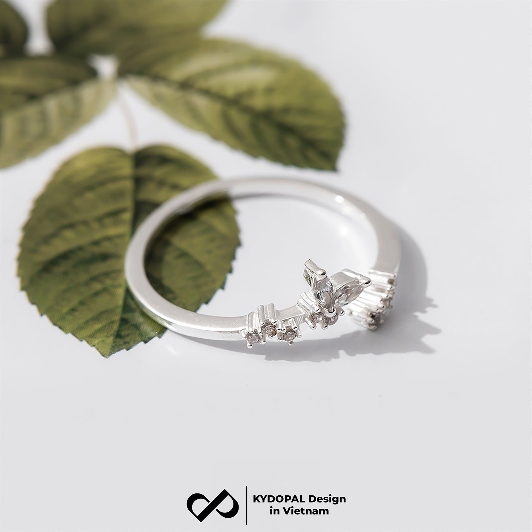 Nhẫn bạc nữ KYDOPAL hình cánh hồ điệp cành lá đính đá sang trọng trang sức bạc 925 - PAL9C11N7