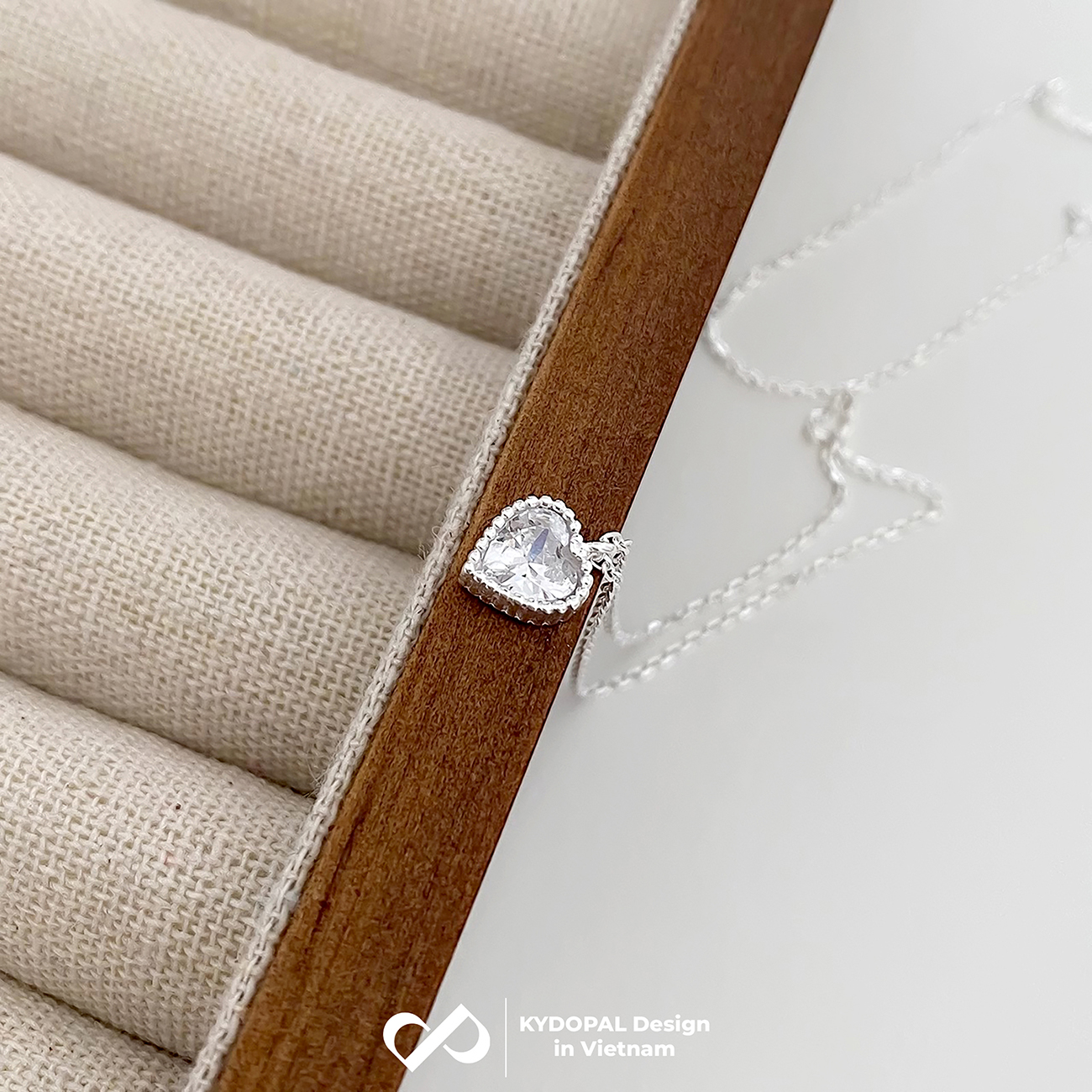 Dây chuyền bạc nữ KYDOPAL mặt trái tim đính đá viền cao cấp trang sức bạc 925 - PAL9C3C12