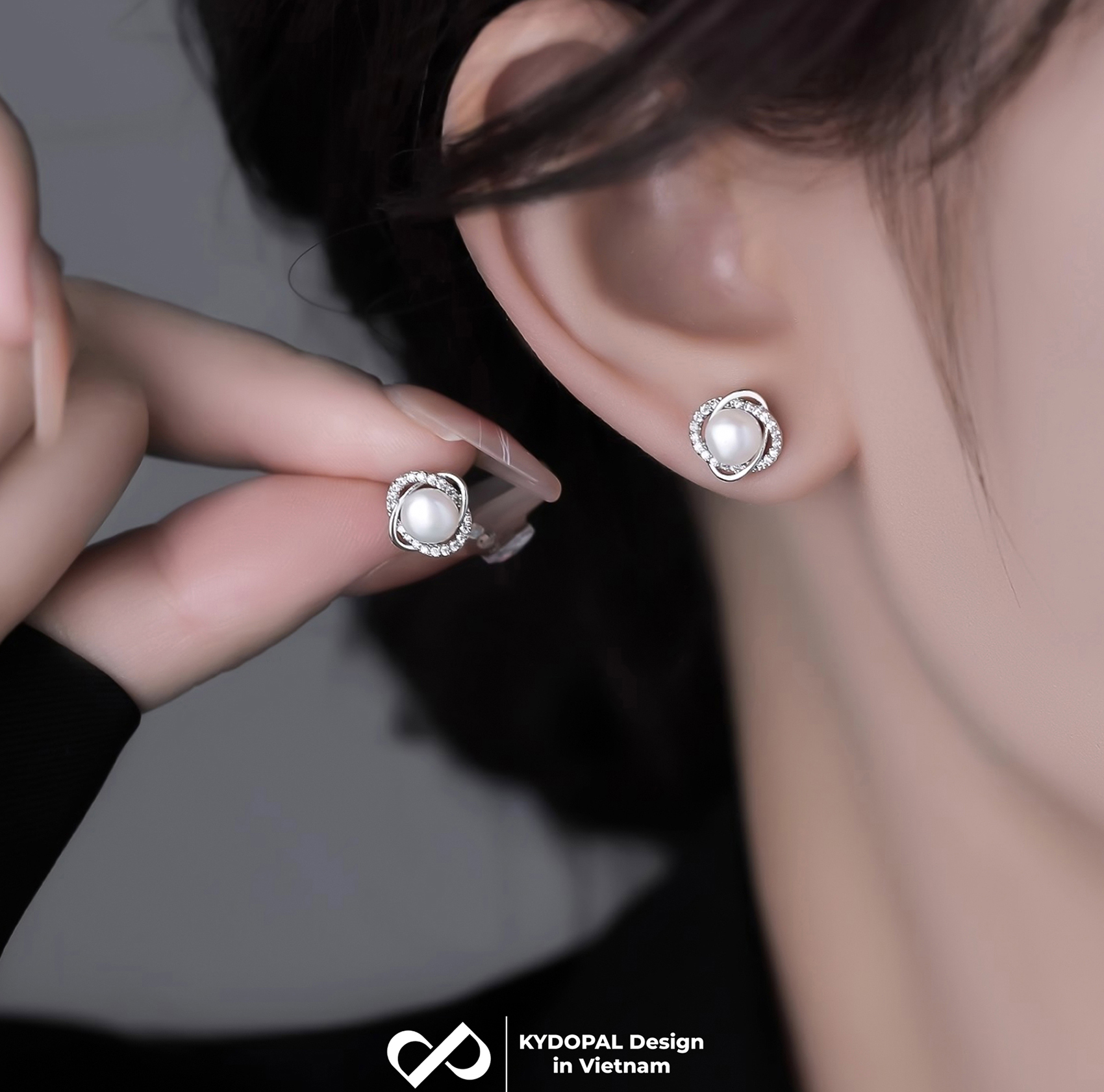 Khuyên tai bạc nữ KYDOPAL hoa cá tính xoắn đính trai nước ngọt tự nhiên nữ tính - PAL9C3K8