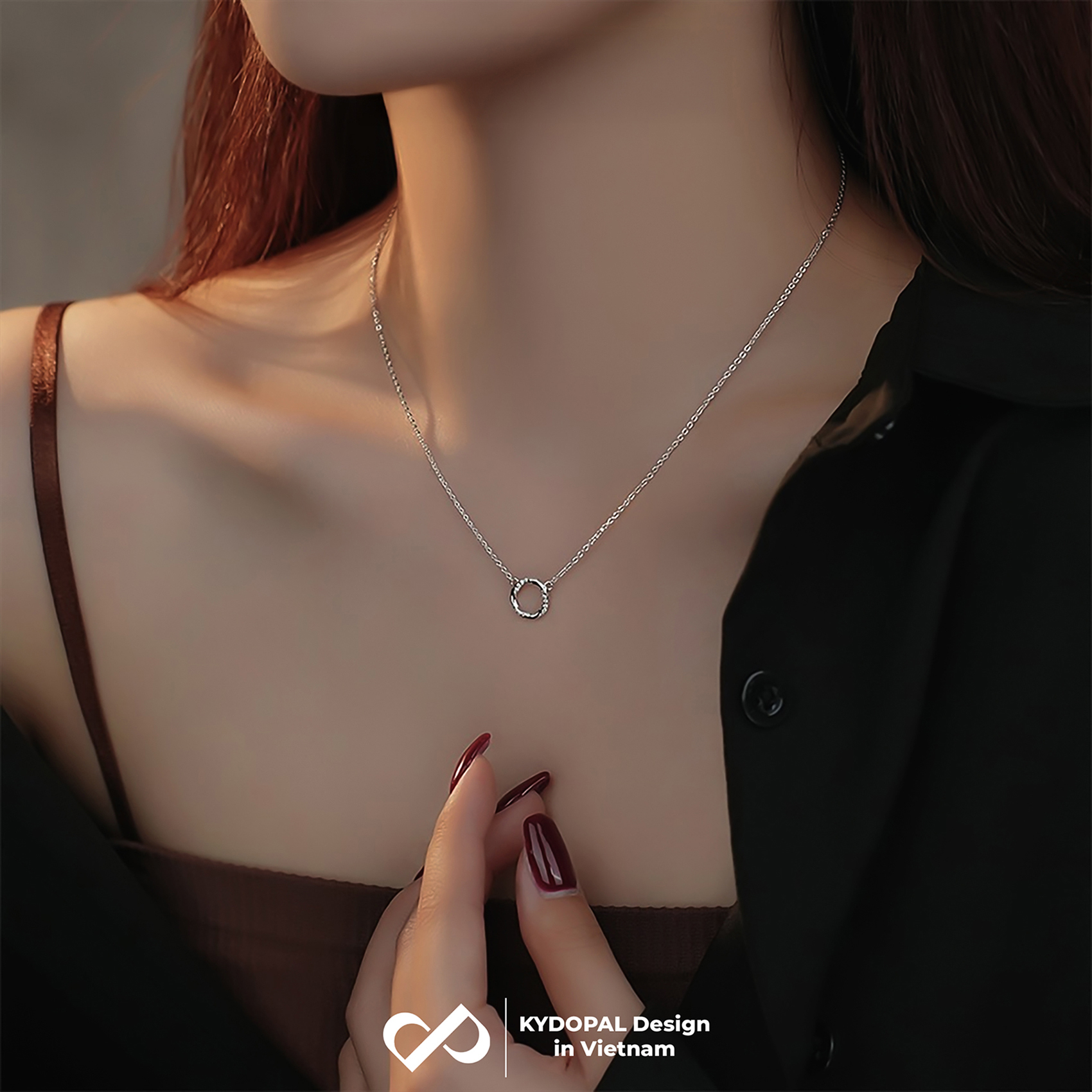 Dây chuyền bạc nữ KYDOPAL mặt tròn cá tính thân uốn đính đá trang sức bạc cao cấp - PAL9C8C1