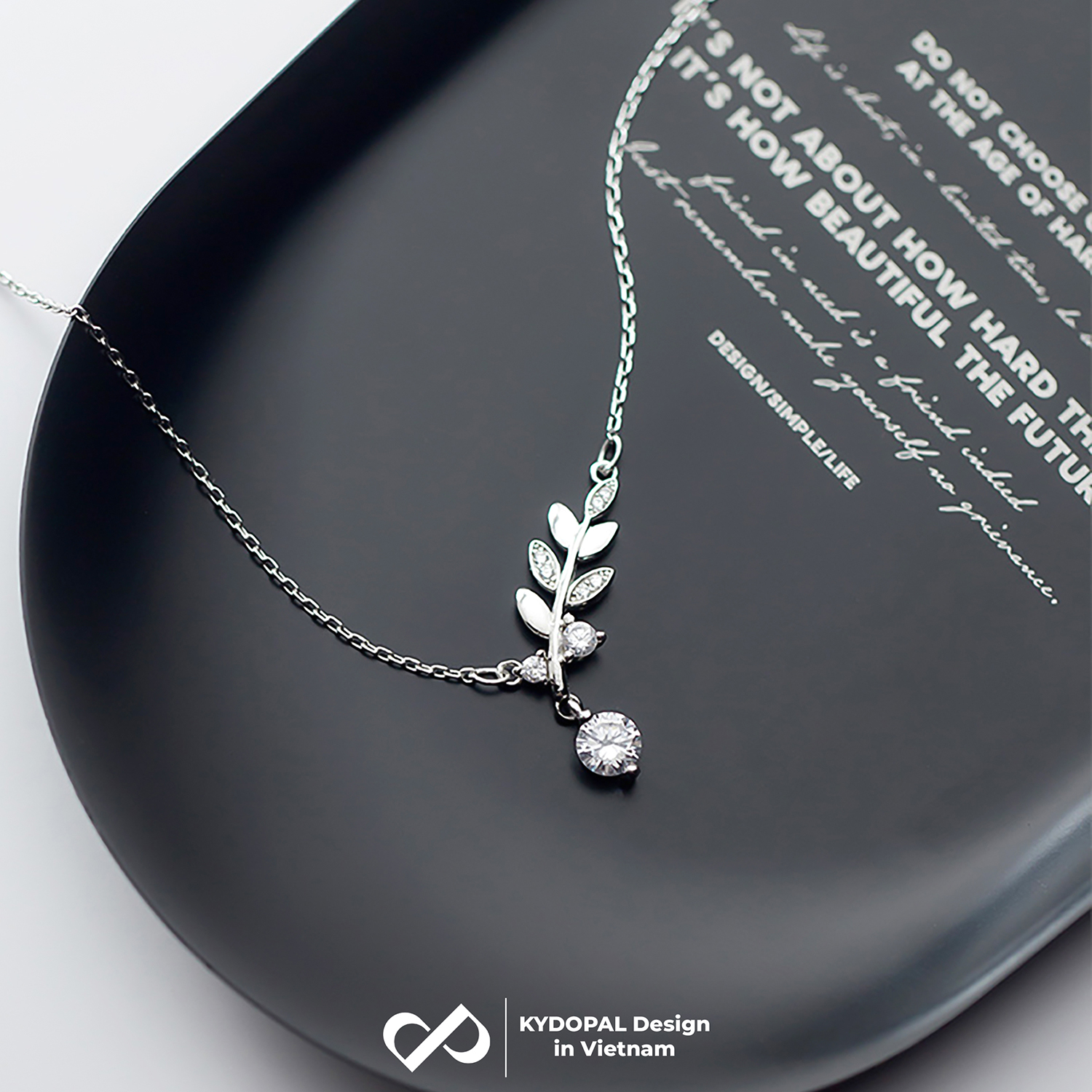 Dây chuyền bạc nữ KYDOPAL mặt tán lá treo hạt đá nhỏ nữ tính trang sức bạc 925 - PAL9C3C63