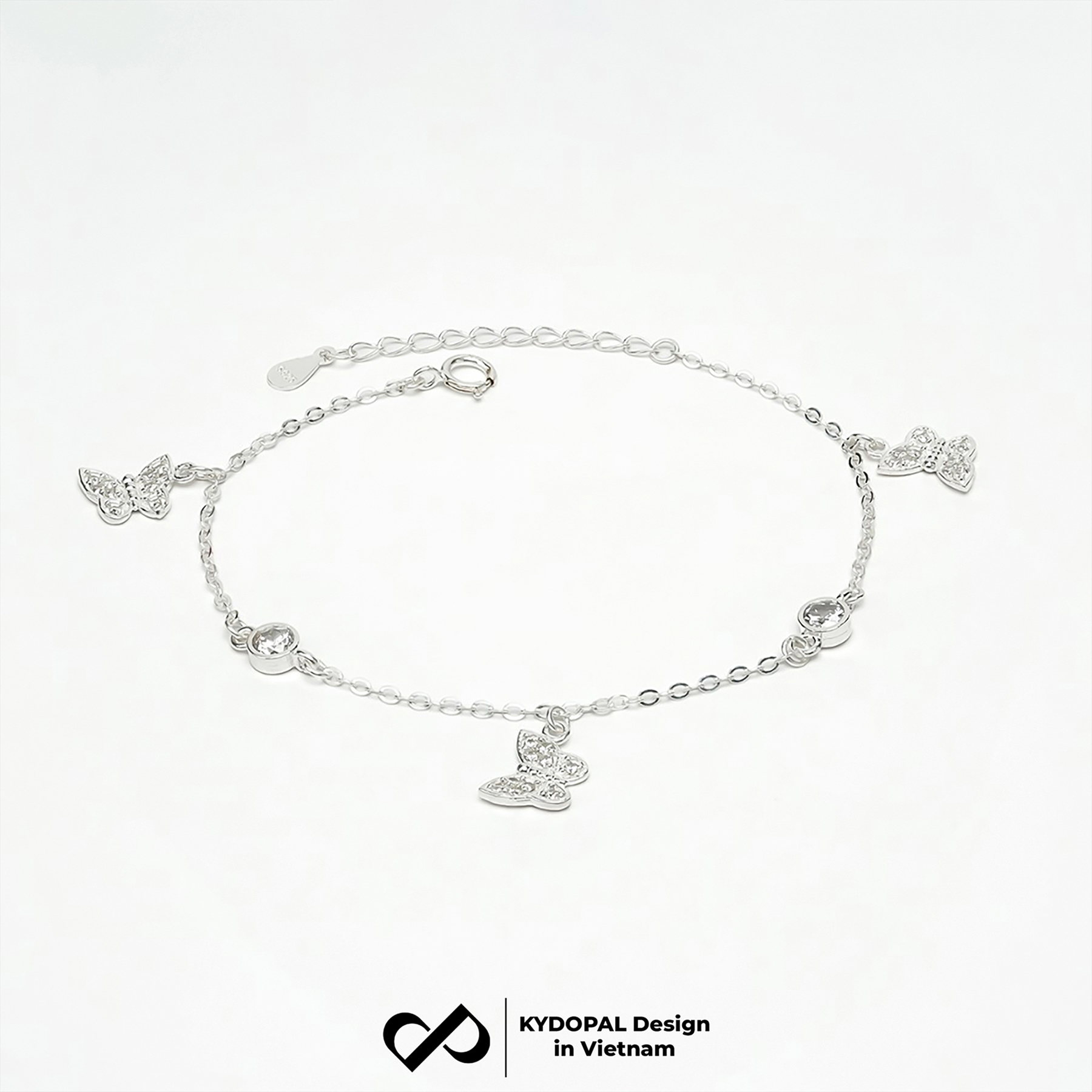 Lắc tay bạc nữ KYDOPAL treo ba charm hồ điệp cá tính đính đá mix ổ đá tròn dễ thương - PAL9C8L15