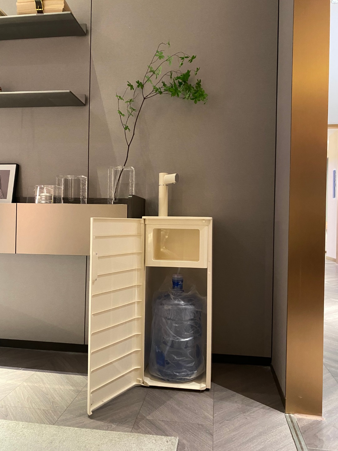 CÂY MÁY NƯỚC NÓNG THÔNG MINH BASSENS