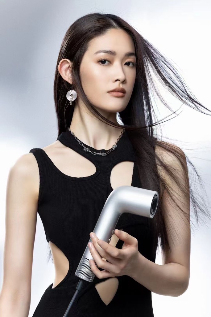 MÁY SẤY DƯỠNG TÓC CHÂN KHÔNG YOOSE NO.7