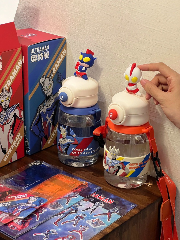 BÌNH NƯỚC ĐI HỌC BÌNH NƯỚC CHO BÉ BÌNH NƯỚC TRITAN ULTRAMAN
