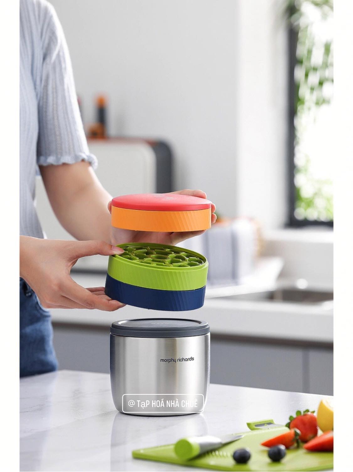 HỘP LÀM ĐÁ 3 TẦNG KÈM HŨ INOX 304 MORPHY RICHARDS MR1105