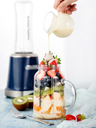 MÁY XAY SINH TỐ MORPHY RICHARDS MR9500