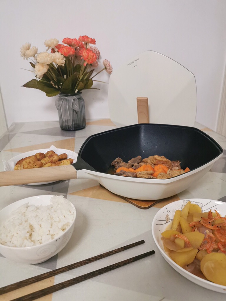 CHẢO CHỐNG DÍNH ĐA NĂNG CATEMAKER - LÁ PHONG LỤC GIÁC