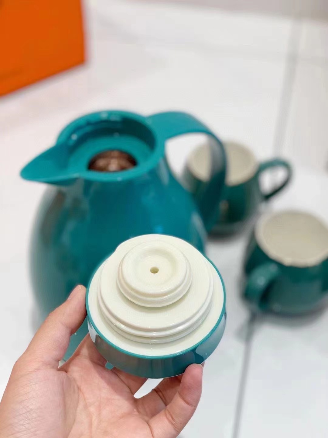 BỘ BÌNH TRÀ GIỮ NHIỆT 4 MÓN CAO CẤP WOLRDKITCHEN