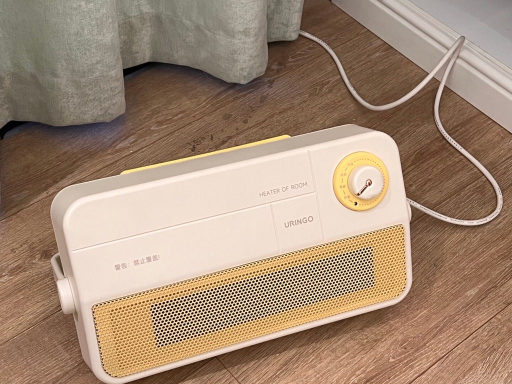 QUẠT SƯỞI NHÀ TẮM SƯỞI TREO HỒNG NGOẠI XA URINGO