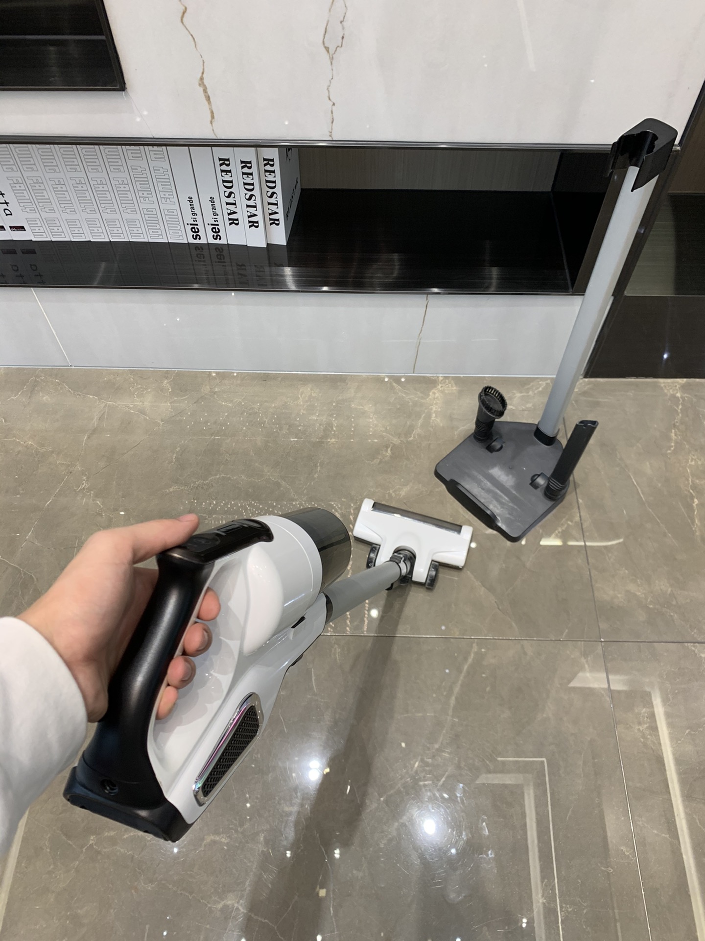 MÁY HÚT BỤI KHÔNG DÂY ĐA NĂNG SEZZE S35E