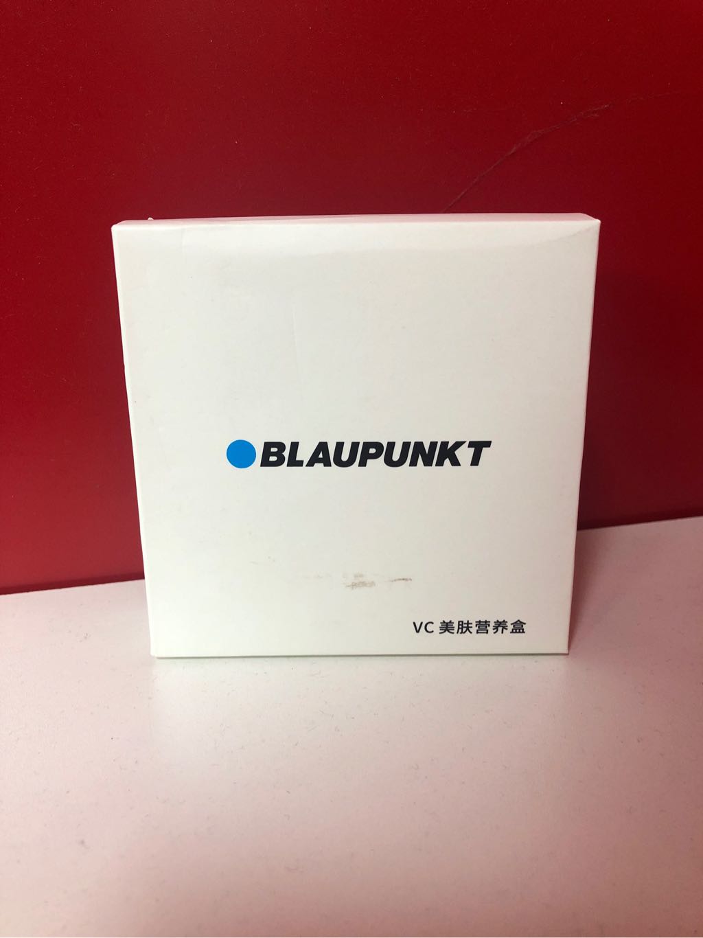 Hộp Vitamin C - Vòi sen khử khuẩn Blaupunkt