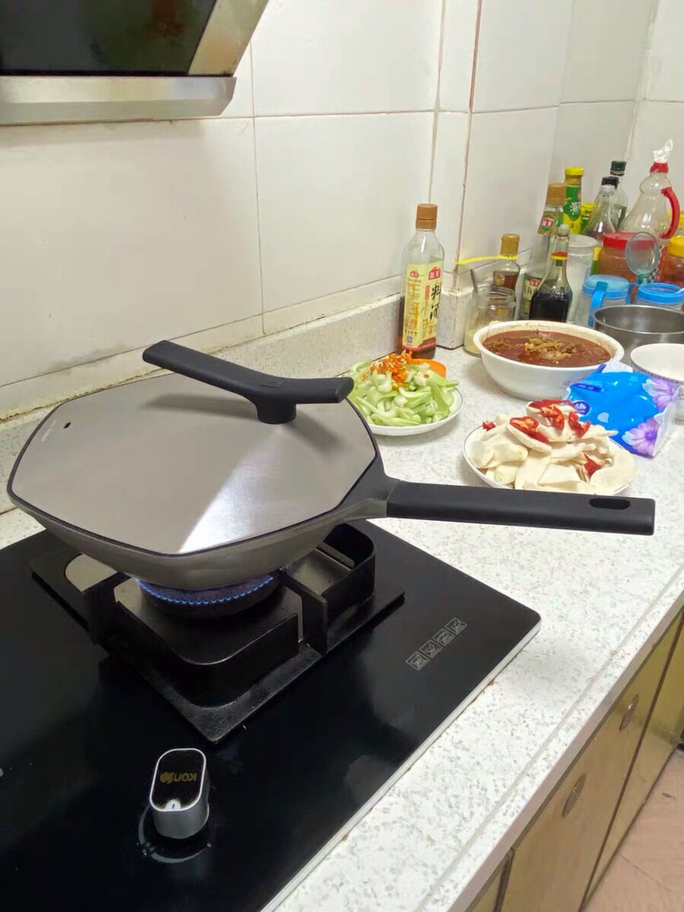 CHẢO CHỐNG DÍNH ĐA NĂNG CATEMAKER - LÁ PHONG LỤC GIÁC