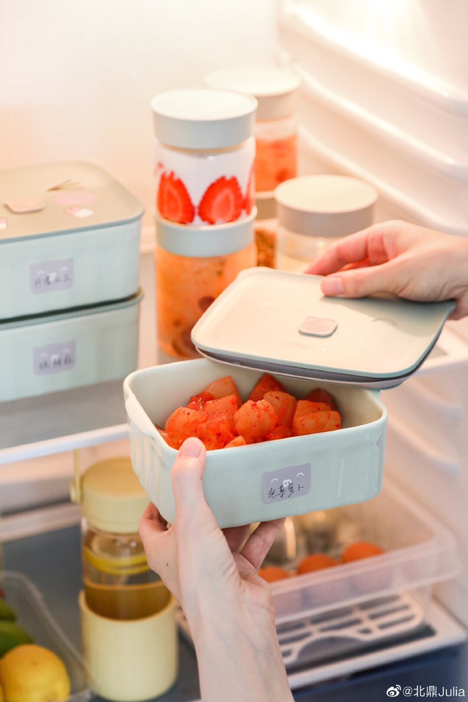 HỘP ĐỰNG THỰC PHẨM MEN SỨ BUYDEEM