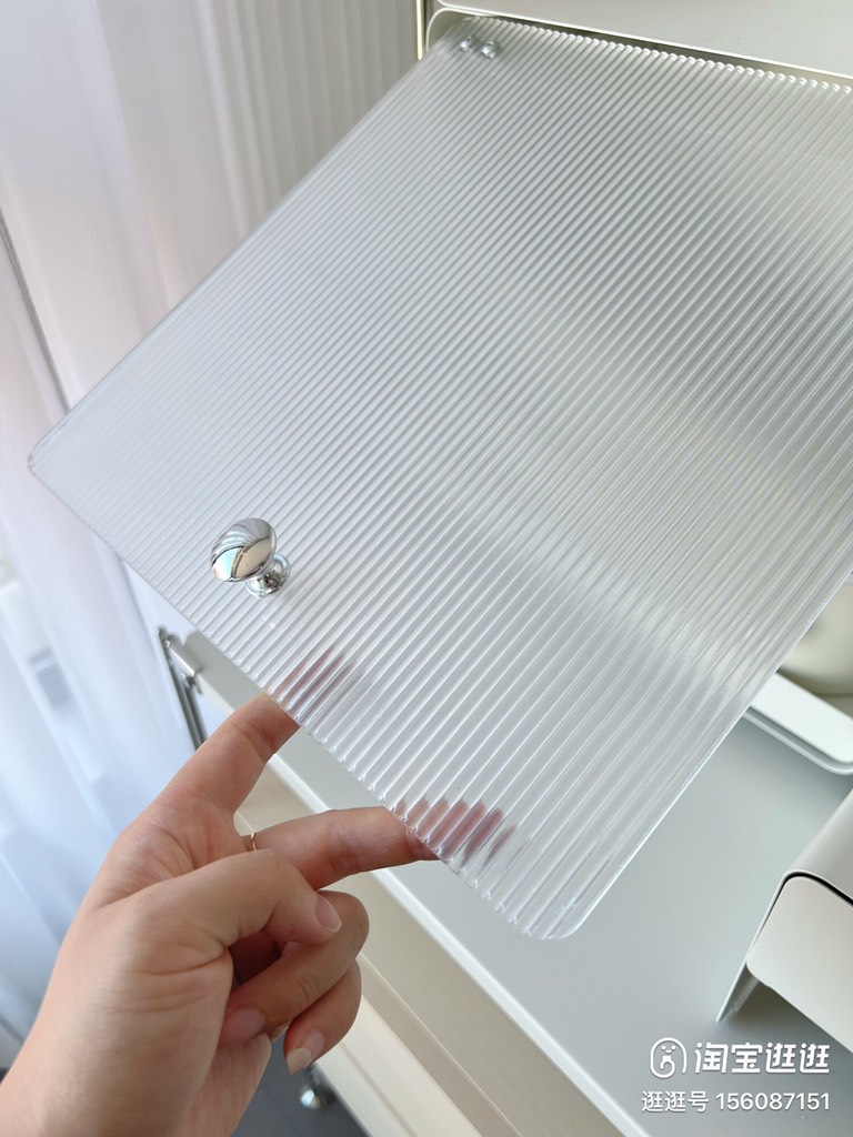 GIÁ KỆ ĐỰNG ĐỒ CAO CẤP YUNWU