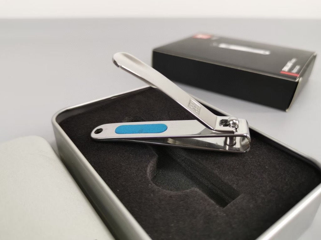 CẮT MÓNG TAY ZWILLING