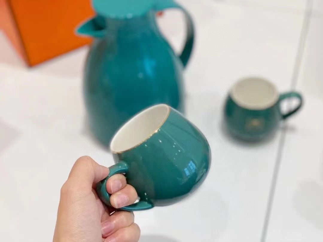 BỘ BÌNH TRÀ GIỮ NHIỆT 4 MÓN CAO CẤP WOLRDKITCHEN