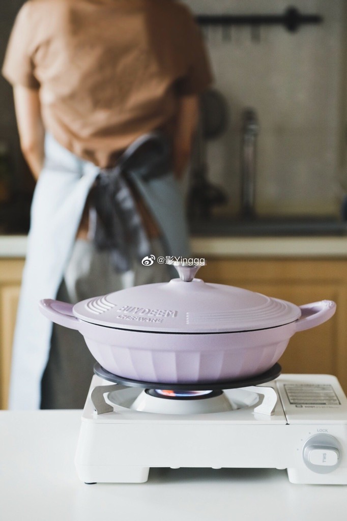 NỒI GANG ĐÚC BUYDEEM