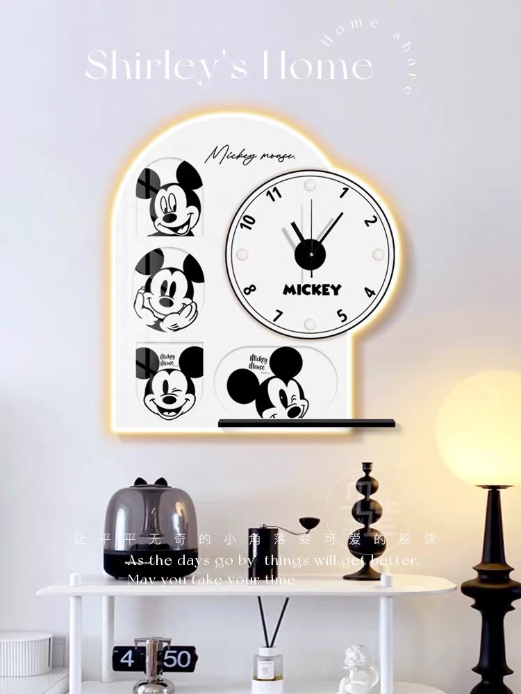 ĐỒNG HỒ MICKEY DECOR TÍCH HỢP VIỀN LED 35*39
