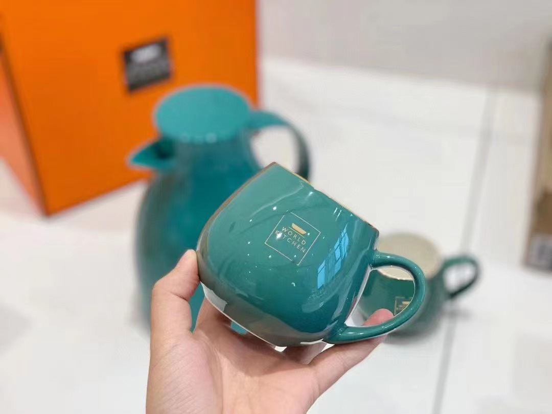 BỘ BÌNH TRÀ GIỮ NHIỆT 4 MÓN CAO CẤP WOLRDKITCHEN