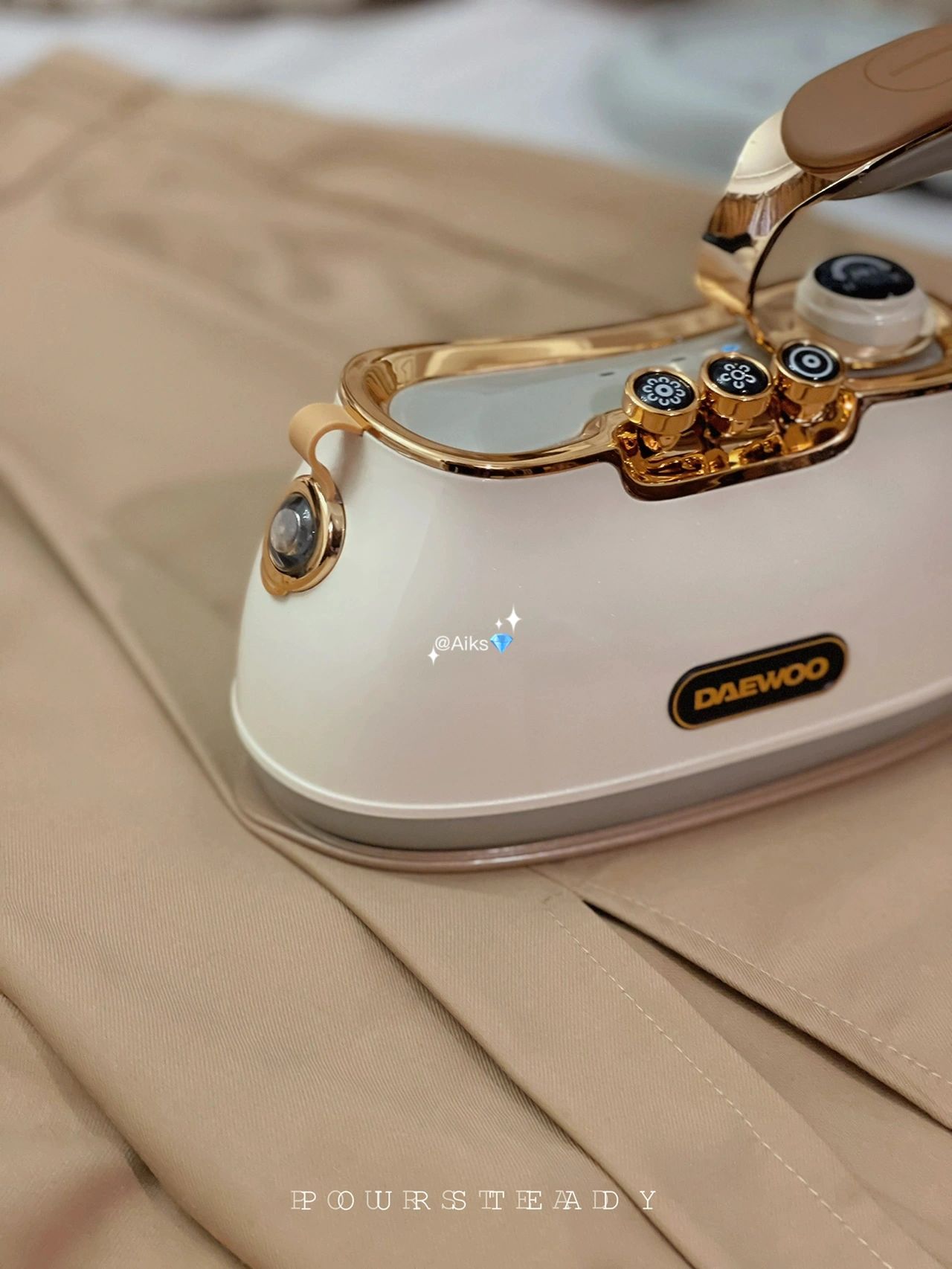 BÀN LÀ HƠI ĐA NĂNG RETRO DAEWOO HL036