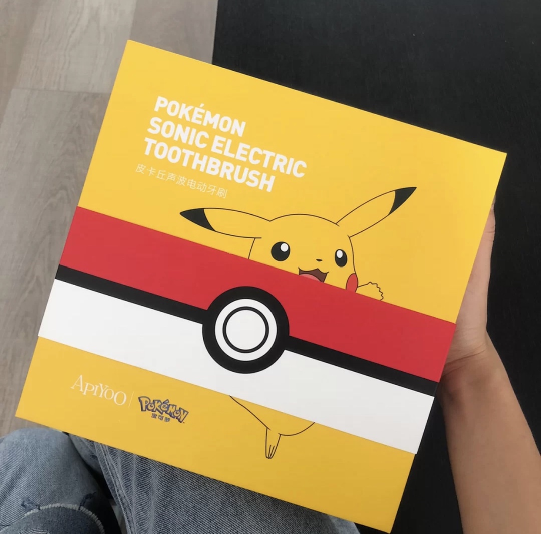 BÀN CHẢI ĐIỆN SONIC APIYOO X PIKACHU