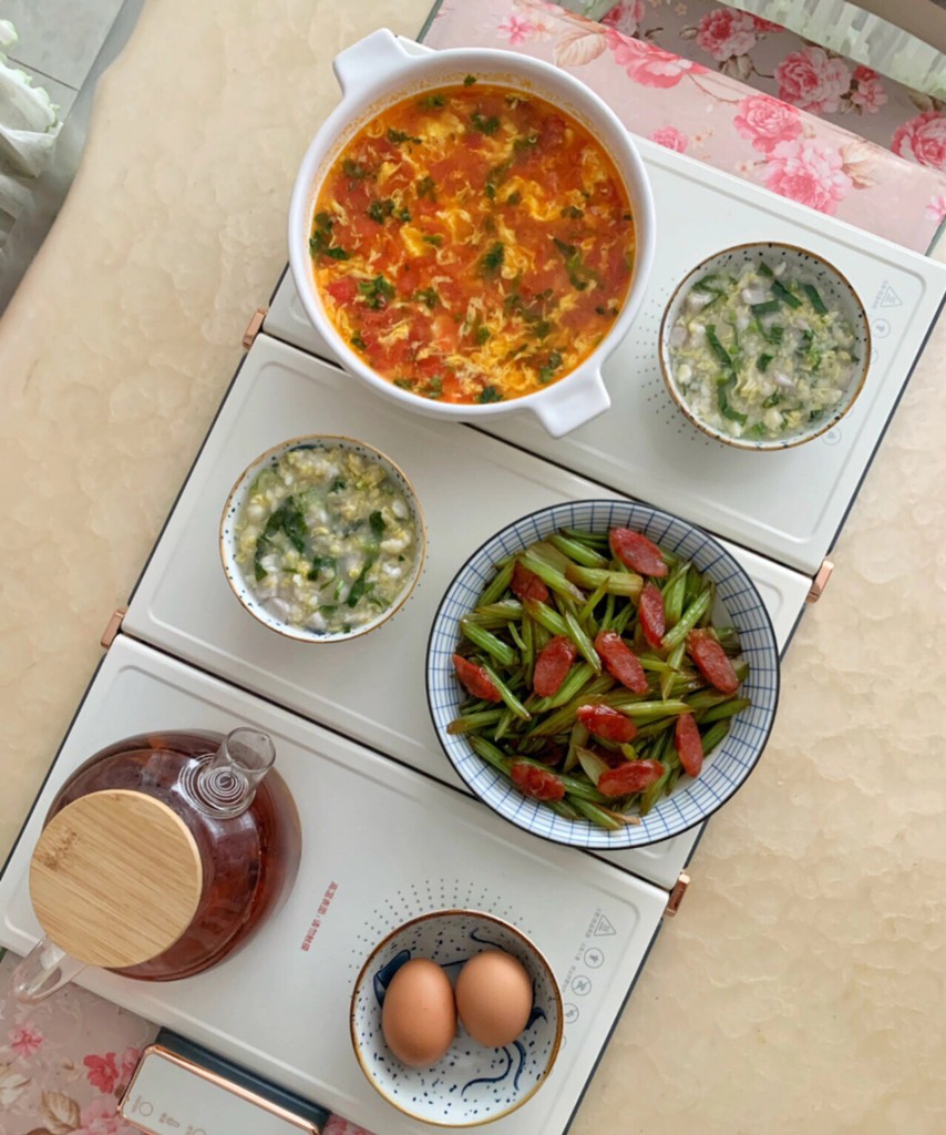 KHAY HÂM ẤM THỨC ĂN MORPHY RICHARDS