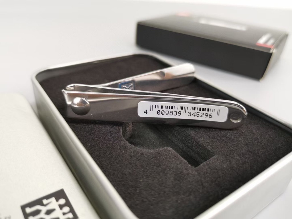 CẮT MÓNG TAY ZWILLING