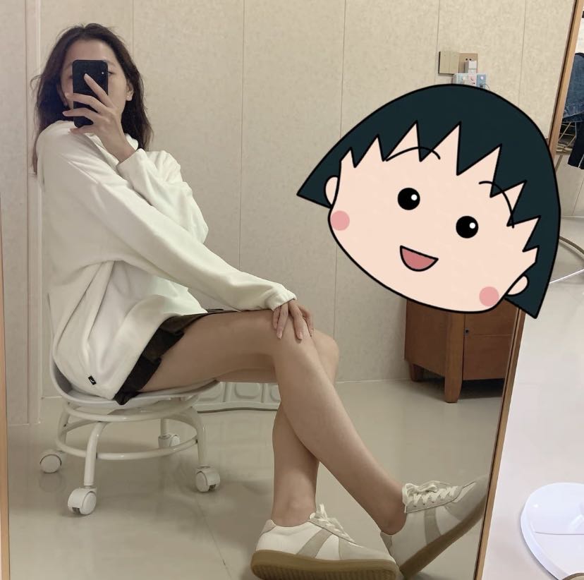 [Giá hủy diệt] [Ảnh thật] GHẾ MINI DI DỘNG CÓ TỰA CHỐNG ĐAU LƯNG NỆM DA CHỐNG NƯỚC BÁNH XE CHỐNG ỒN XOAY 360 ĐỘ