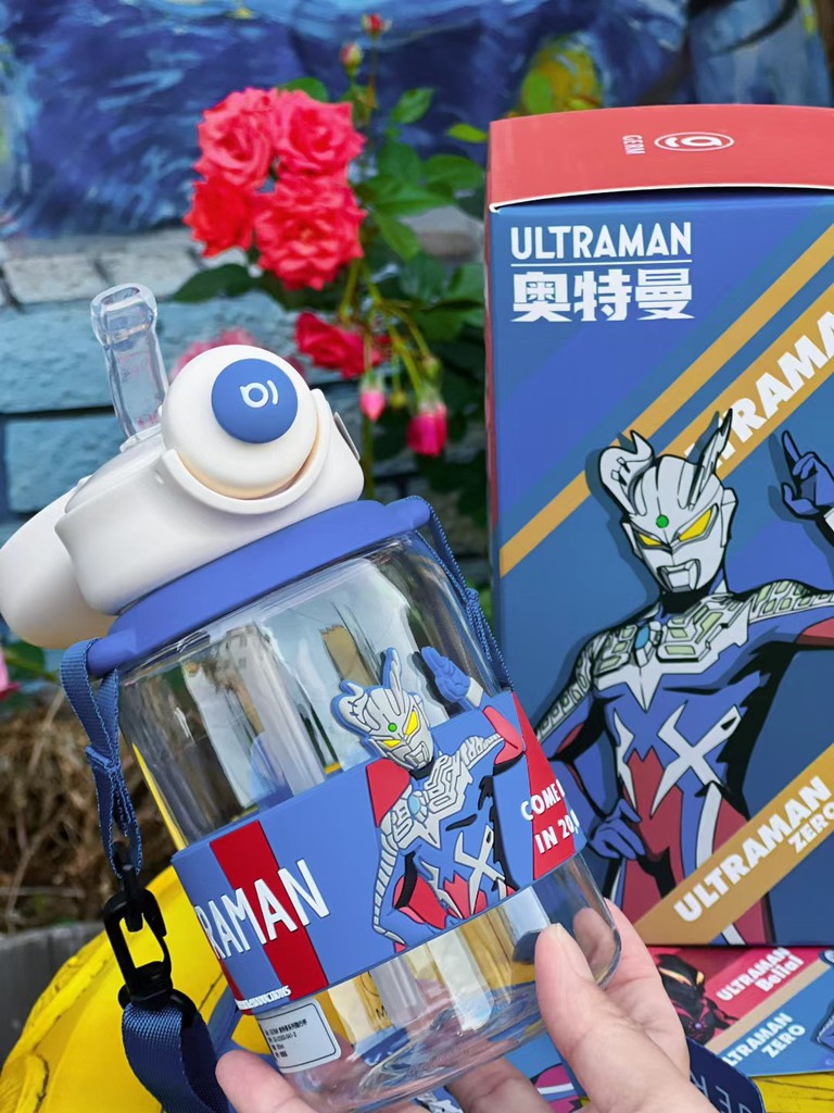 BÌNH NƯỚC ĐI HỌC BÌNH NƯỚC CHO BÉ BÌNH NƯỚC TRITAN ULTRAMAN