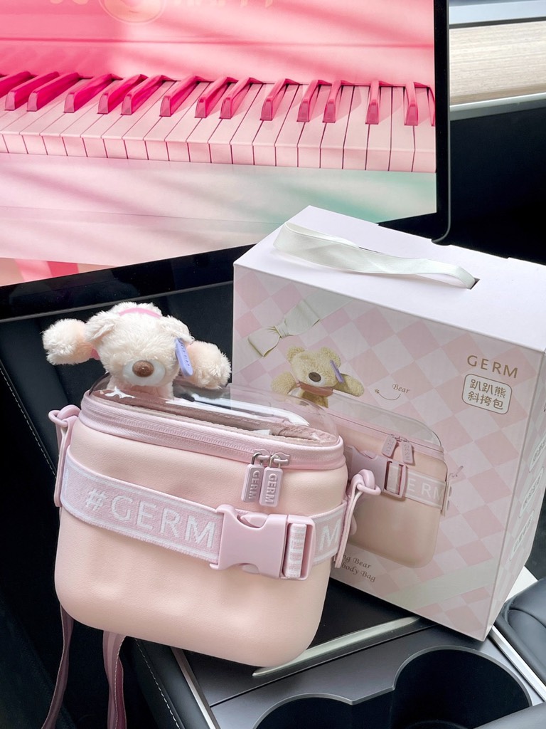 TÚI ĐEO CHÉO EVA KÈM GẤU BÔNG GERM