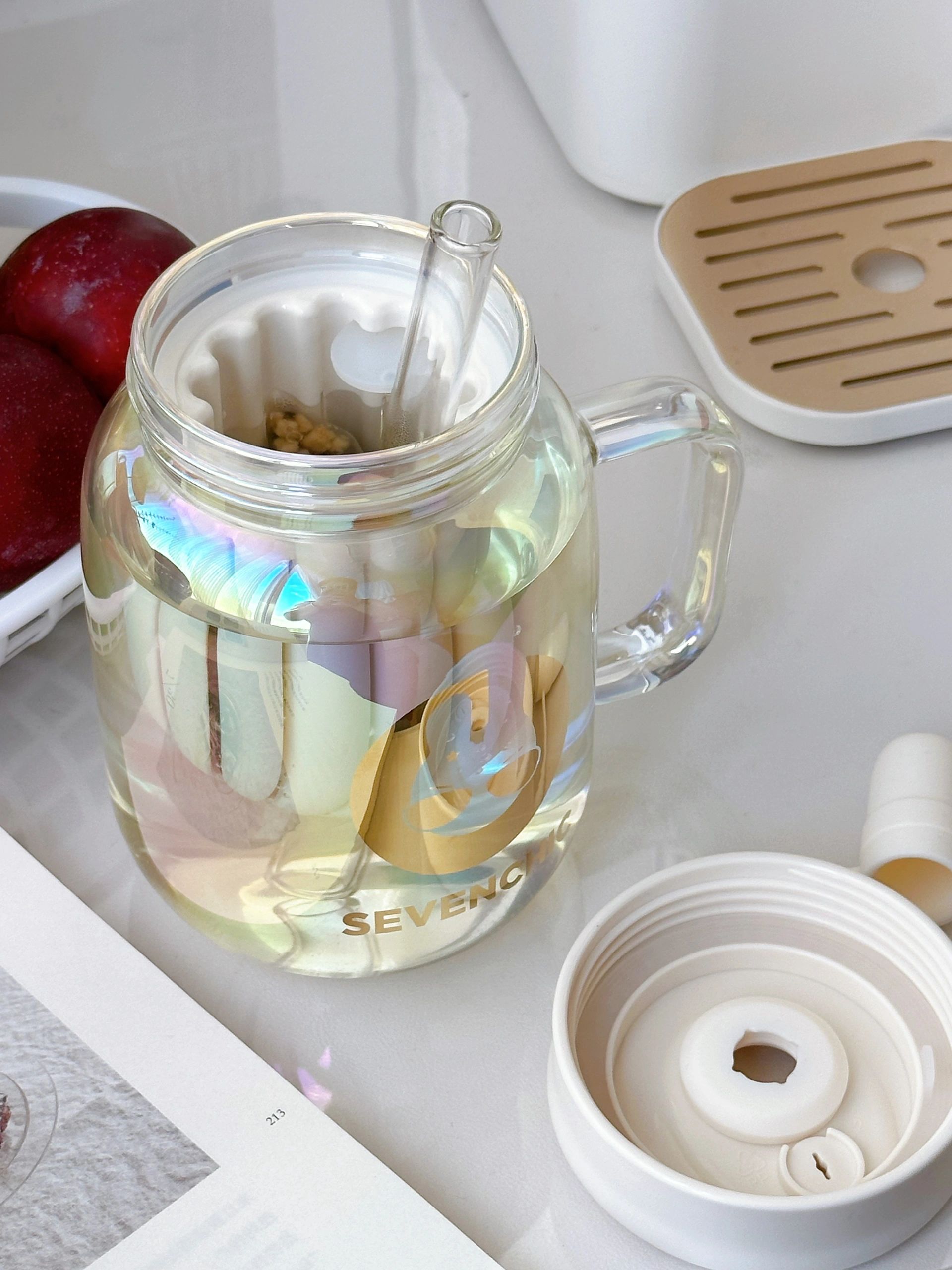 CỐC TRÀ THÙY TINH CHỊU NHIỆT KÈM ỐNG HÚT SEVENCHIC