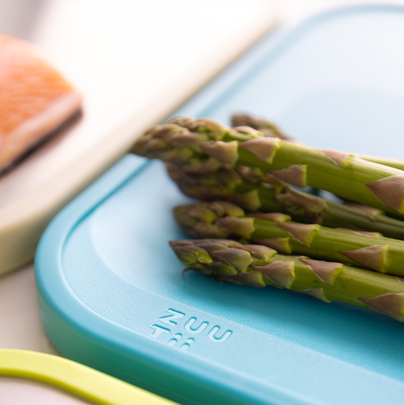 THỚT KHÁNG KHUẨN 2 MẶT ZUUTII