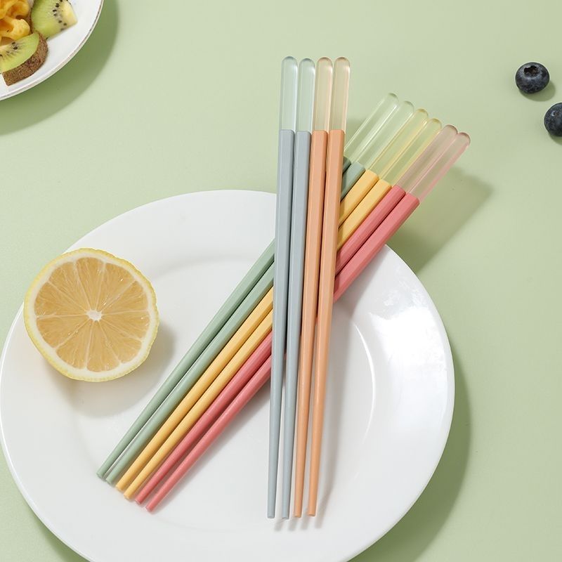 ĐŨA ĂN NGŨ SẮC CHỊU NHIỆT CHỐNG MỐC KOBACH