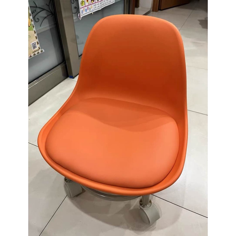 [Có sẵn][Giá hủy diệt] [Ảnh thật] GHẾ MINI DI DỘNG CÓ TỰA CHỐNG ĐAU LƯNG NỆM DA CHỐNG NƯỚC BÁNH XE CHỐNG ỒN XOAY 360 ĐỘ