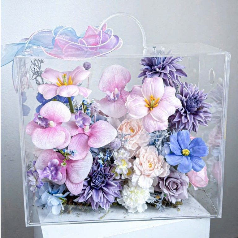 [QUÀ TẶNG] Hộp hoa lụa trong suốt nghệ thuật quà tặng thiết kế thủ công cao cấp