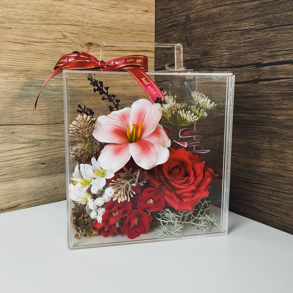 [QUÀ TẶNG] Hộp hoa lụa trong suốt nghệ thuật quà tặng thiết kế thủ công cao cấp