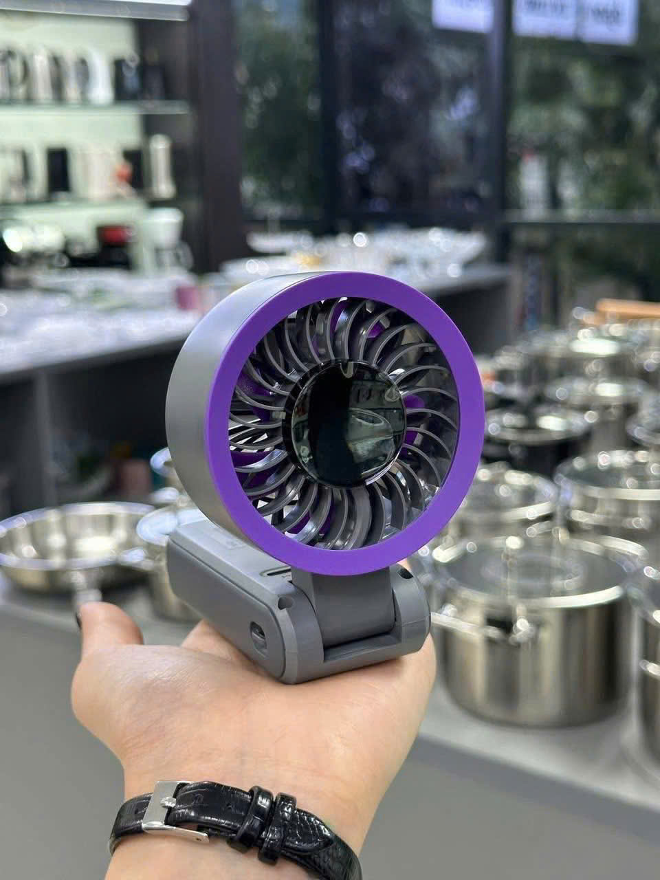 Quạt sạc USB cầm tay mini Tiross TS3422