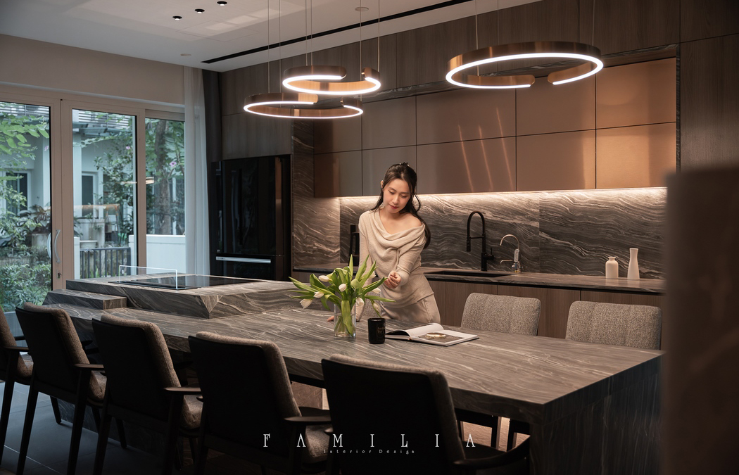 THI CÔNG BIỆT THỰ EVELYNE GARDENS PARK CITY 240sqm