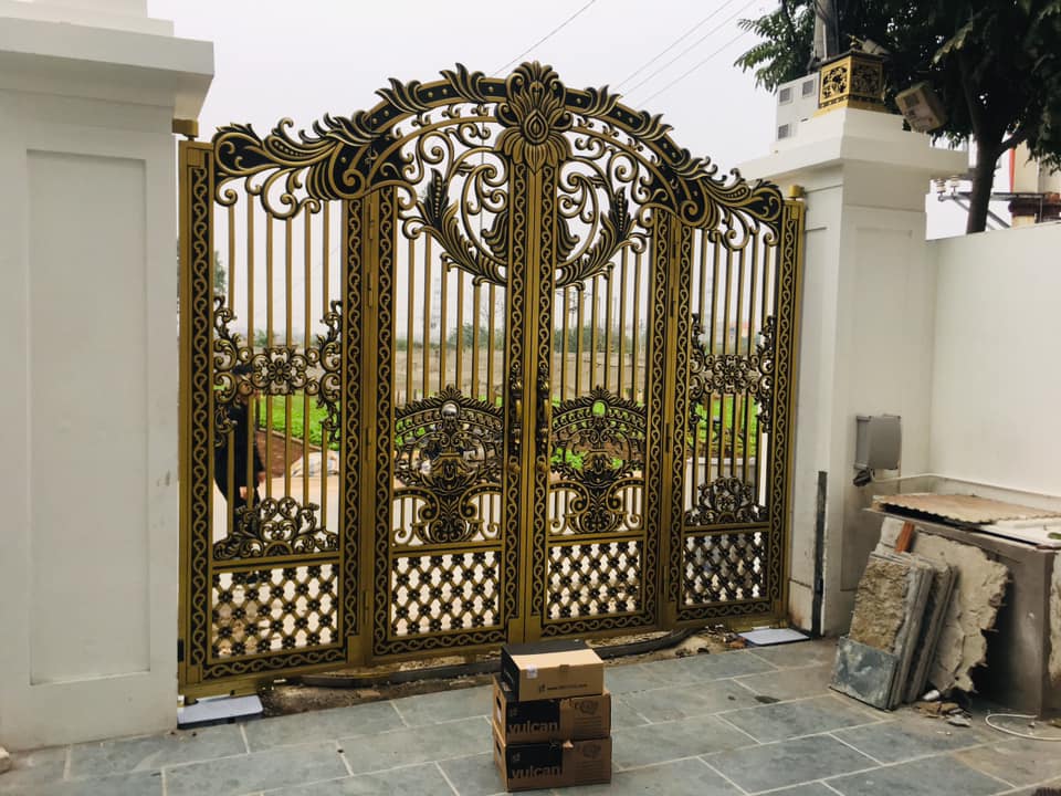 Cổng tự động âm sàn 230V