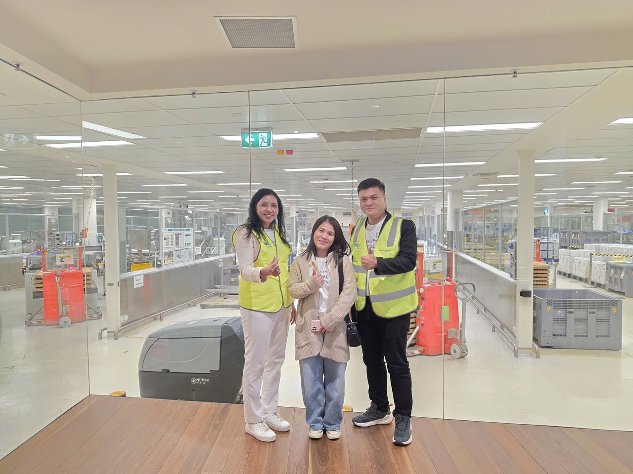 Đại diện Onfit.vn tham quan nhà máy Blackmores nơi tạo ra hơn 80% sản lượng toàn cầu