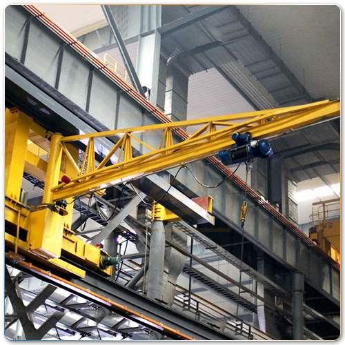 Cần trục xoay áp tường 1 Tấn