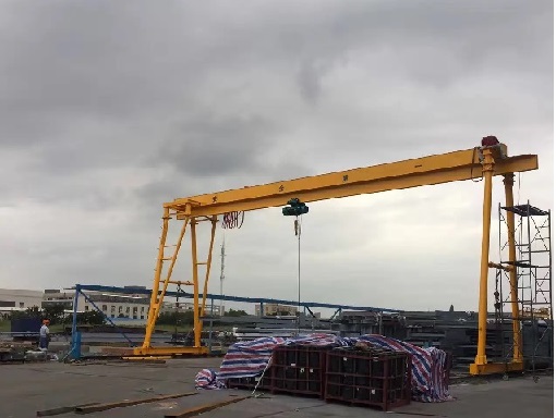 Cổng trục dầm đơn 10 Tấn