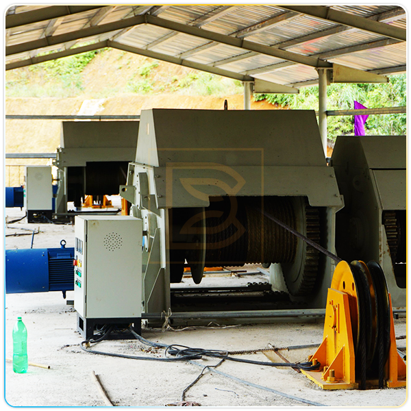 Tời nâng cửa van thủy điện