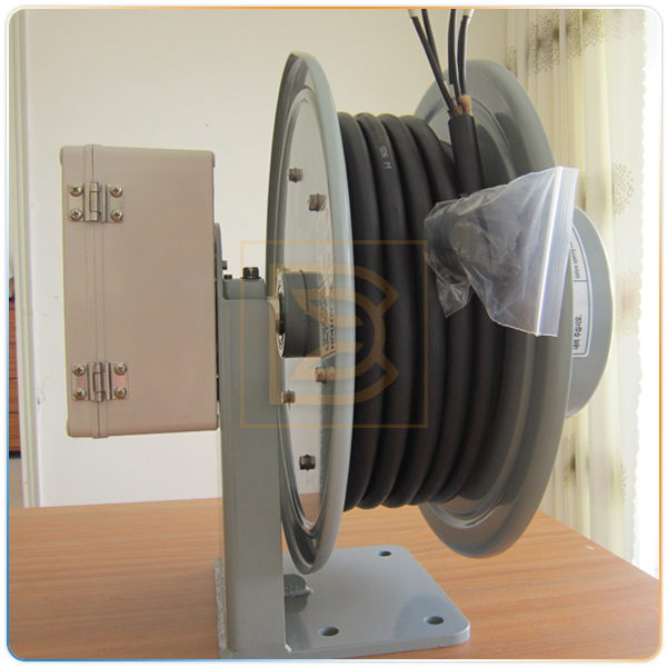 Rulo cuốn cáp - Kiểu lò xo