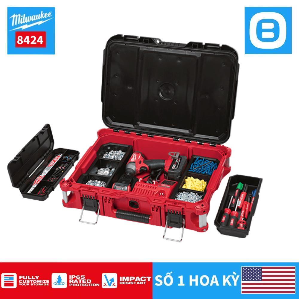 Milwaukee 8424, Hộp đựng dụng cụ, IP65, Chịu tải 34kg, Có chốt khóa, Màu đỏ đen, 129305051