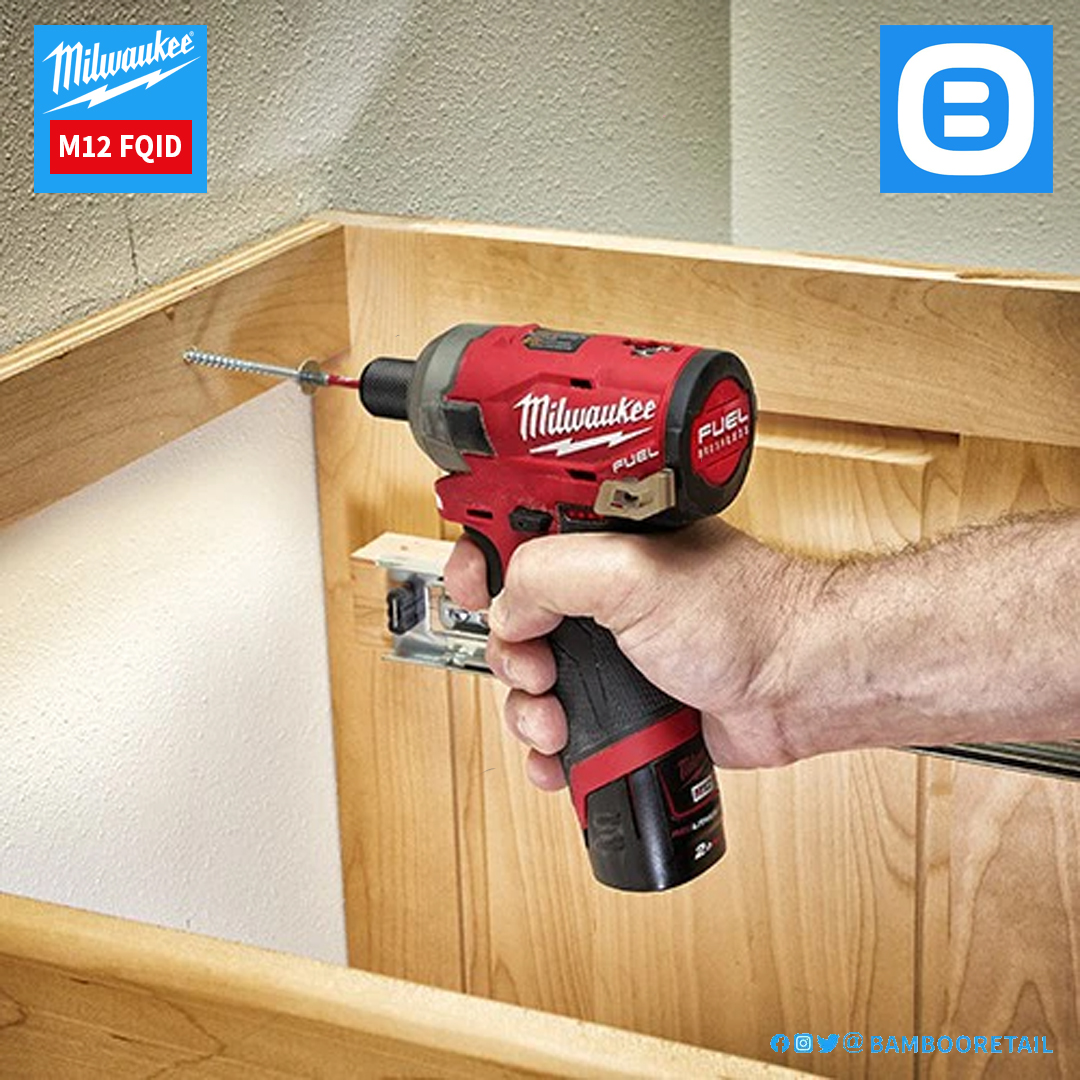 Milwaukee M12 FQID, Máy vặn vít thủy lực, 12V, Màu đỏ đen, 18370010